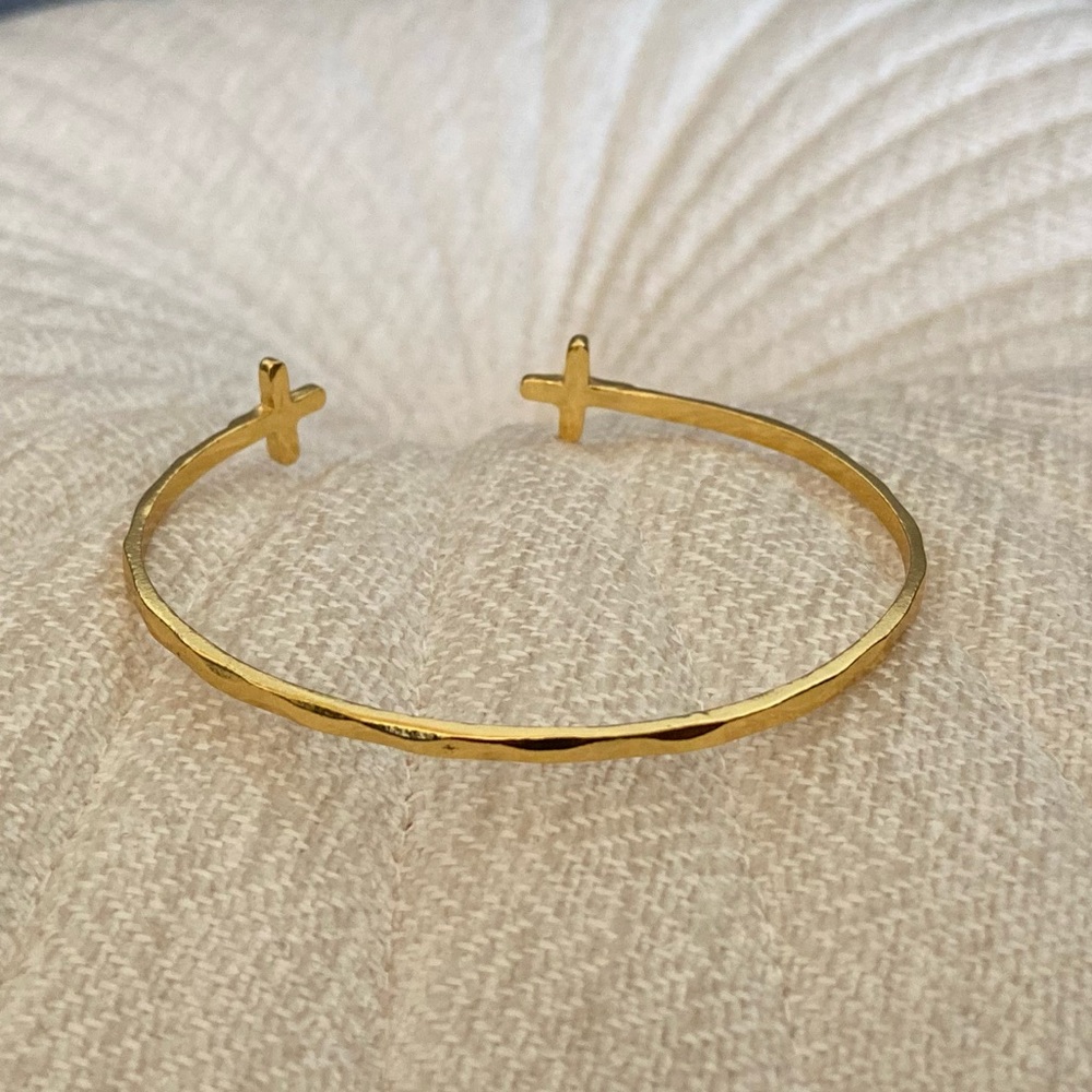 Gorjana Cross Over Cuff Bracelet in Gold - Picture 5 of 5